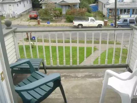 406 E 9th, Spokane, WA 99202 photo 8