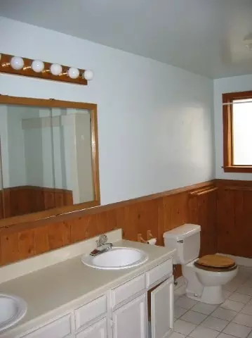 330 E Baldwin, Spokane, WA 99207 photo 6
