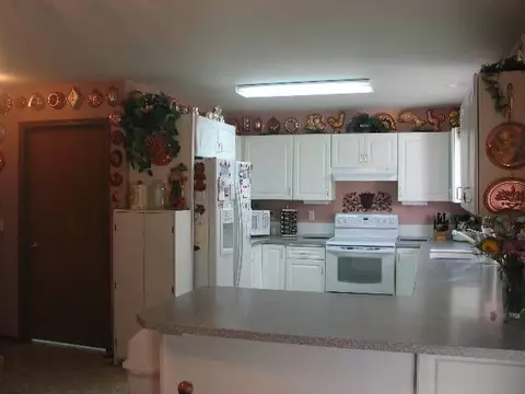 12906 E 3rd Ln, Spokane, WA 99216 photo 2