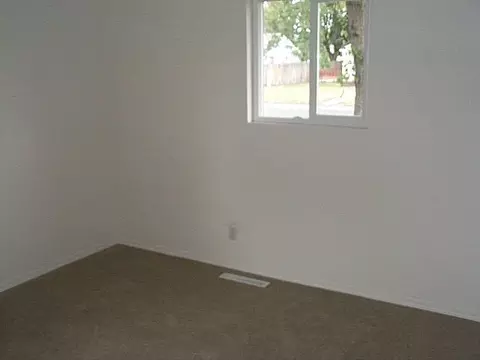 2913 E Nora, Spokane, WA 99207 photo 6