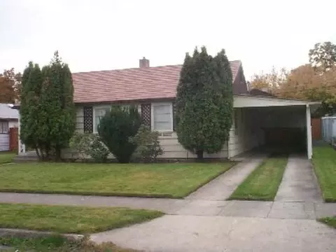 720 E Crown Ave, Spokane, WA 99207 photo 1