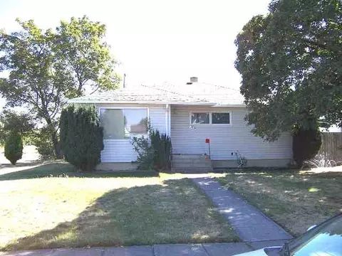 2732 E Marshall, Spokane, WA 99207 photo 1