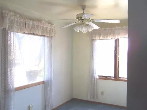 2732 E Marshall, Spokane, WA 99207 photo 7