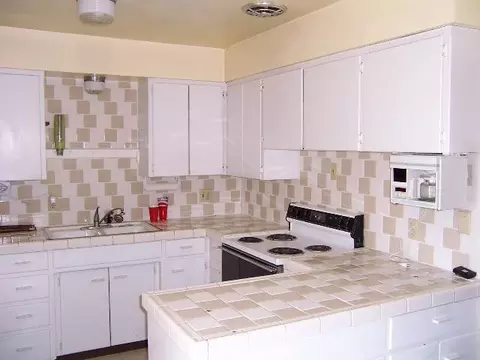 2732 E Marshall, Spokane, WA 99207 photo 3