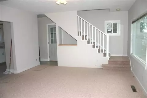1103 E Hoffman, Spokane, WA 99207 photo 2