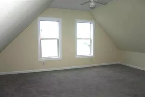 1103 E Hoffman, Spokane, WA 99207 photo 4