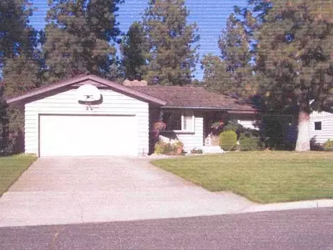1821 E 35th, Spokane, WA 99203 photo 1