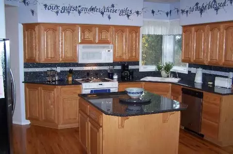 1104 E Blackhawk, Spokane, WA 99208 photo 3