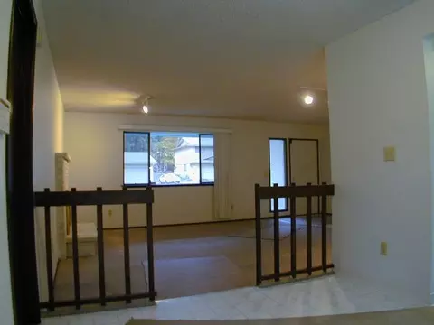 9808 E 9th Ave, Spokane Valley, WA 99206 photo 4