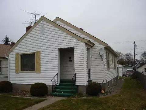 2118 W Sharp, Spokane, WA 99201 photo 1