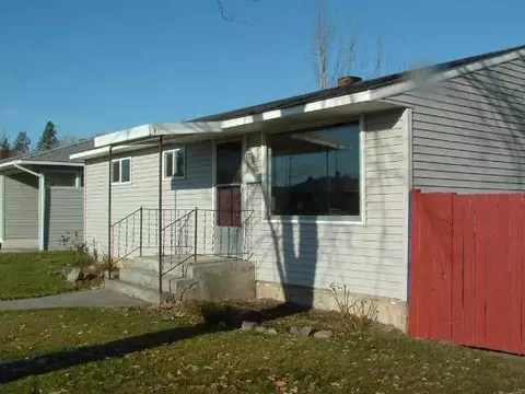 429 E Joseph, Spokane, WA 99208 photo 1