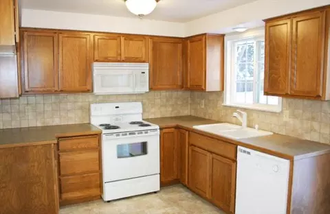 3607 E 33rd, Spokane, WA 99223 photo 2