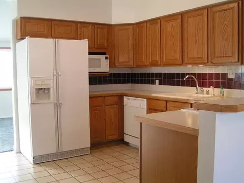 107 Everett, Spokane, WA 99207 photo 3