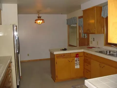 2429 E 35th Ave, Spokane, WA 99223 photo 4