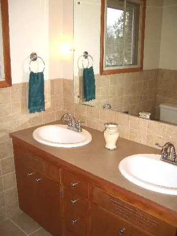 1611 E 17th, Spokane, WA 99203 photo 5
