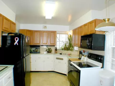 221 Everett Ave, Spokane, WA 99207 photo 3