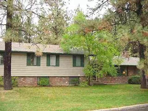 2223 E 35th, Spokane, WA 99203 photo 1
