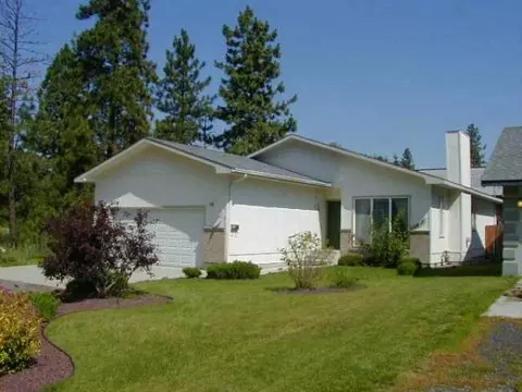 2017 E 10th, Spokane, WA 99202 photo 1