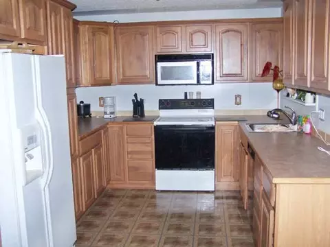 2207 E Bismark, Spokane, WA 99208 photo 2