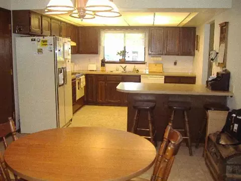 9807 E 9th, Spokane, WA 99206 photo 3