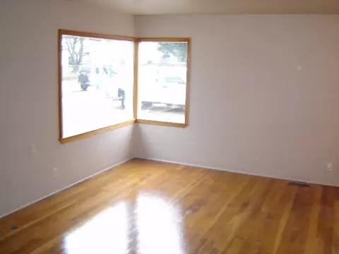 224 E Graves, Spokane, WA 99218 photo 2