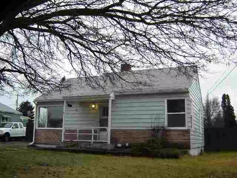 224 E Graves, Spokane, WA 99218 photo 1