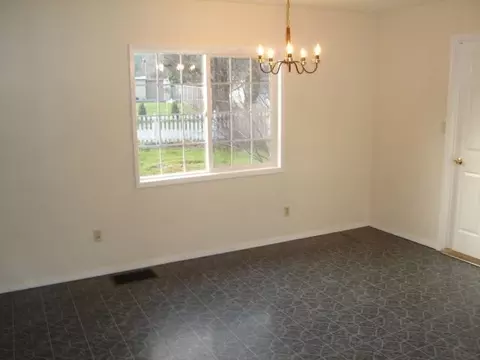 8524 E Main, Spokane Valley, WA 99212 photo 3