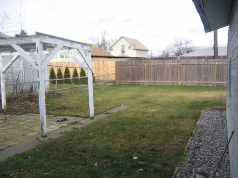 2609 Everett, Spokane, WA 99217 photo 6