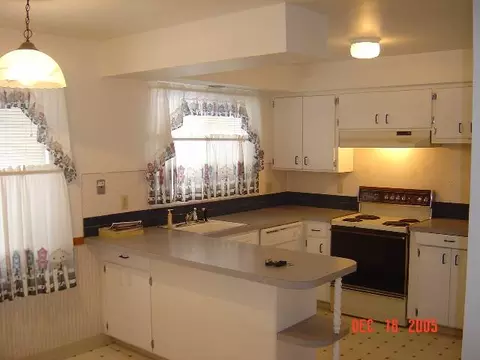 12103 E 10th, Spokane, WA 99206 photo 3