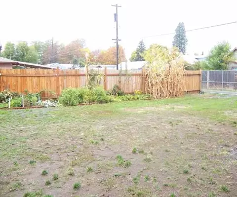 519 E Crown, Spokane, WA 99207 photo 9
