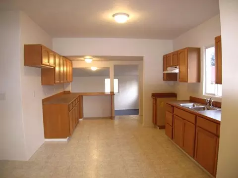 2404 E 5th, Spokane, WA 99202 photo 2