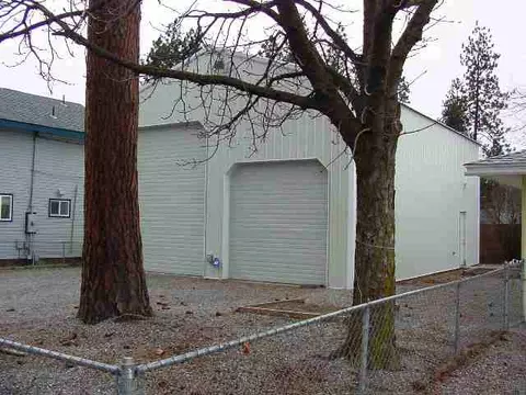 10122 E 13th, Spokane Valley, WA 99206 photo 2