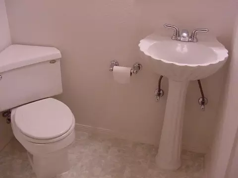 10122 E 13th, Spokane Valley, WA 99206 photo 4