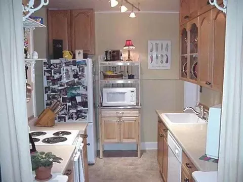 618 E 35th, Spokane, WA 99203 photo 5