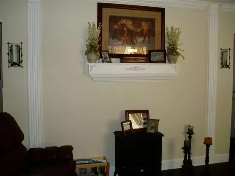 1317 E Hoffman, Spokane, WA 99207 photo 3