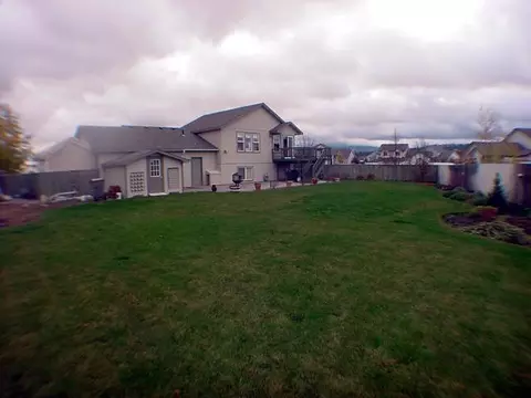 12714 E 33rd, Spokane, WA 99206 photo 2