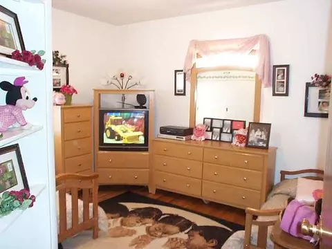 1023 E Longfellow, Spokane, WA 99207 photo 4