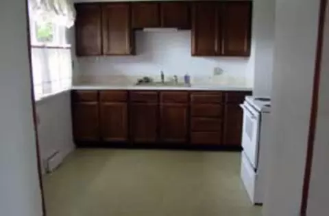 618 E Central, Spokane, WA 99208 photo 3