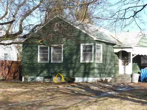 407 Elm, Spokane, WA 99218 photo 1