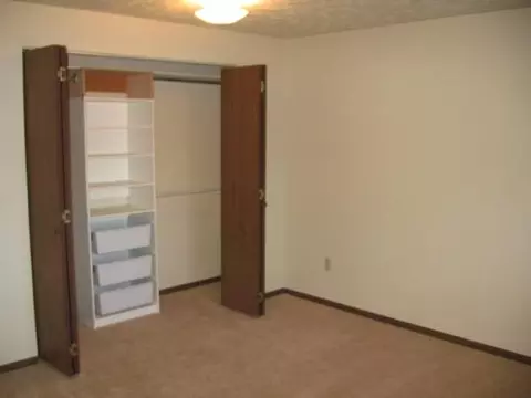 1010 E Central, Spokane, WA 99207 photo 5