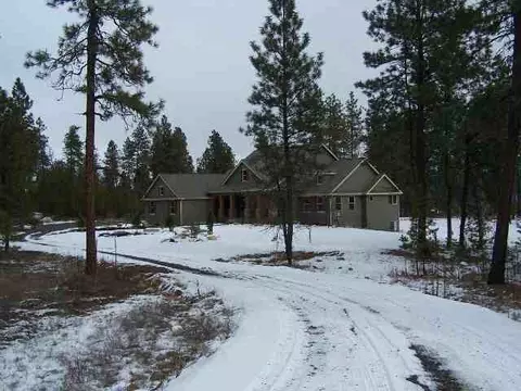 1924 E Horseshoe Cir, Colbert, WA 99005 photo 1