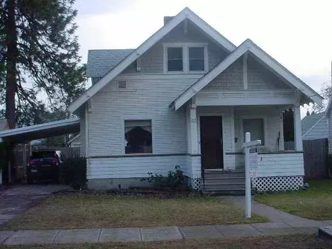 712 E 35th, Spokane, WA 99203 photo 1