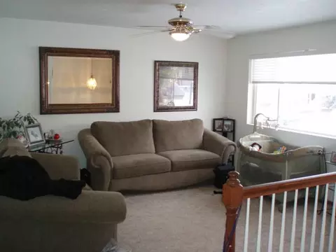 1126 E Crown, Spokane, WA 99207 photo 3