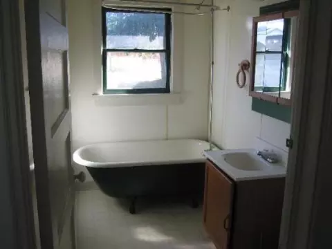 2518 Everett Ave, Spokane, WA 99217 photo 4