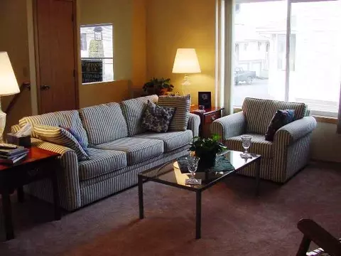 918 E Calkins Dr, Spokane, WA 99208 photo 3