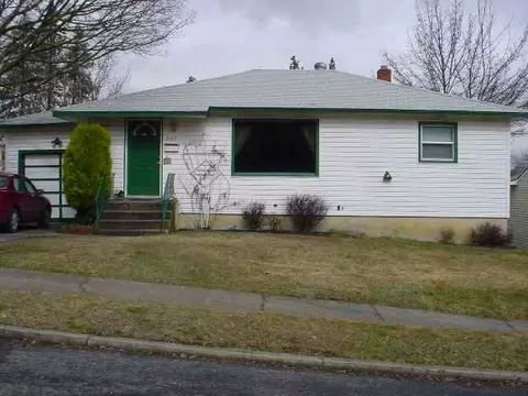 2109 E 10th, Spokane, WA 99202 photo 1