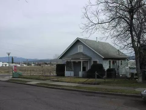2424 E Gordon, Spokane, WA 99207 photo 2