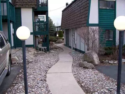 2121 E Upriver, Spokane, WA 99207 photo 9