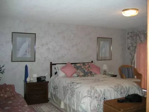 526 E Glencrest Dr, Spokane, WA 99208 photo 7