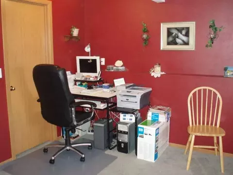 1122 E Crown, Spokane, WA 99207 photo 6
